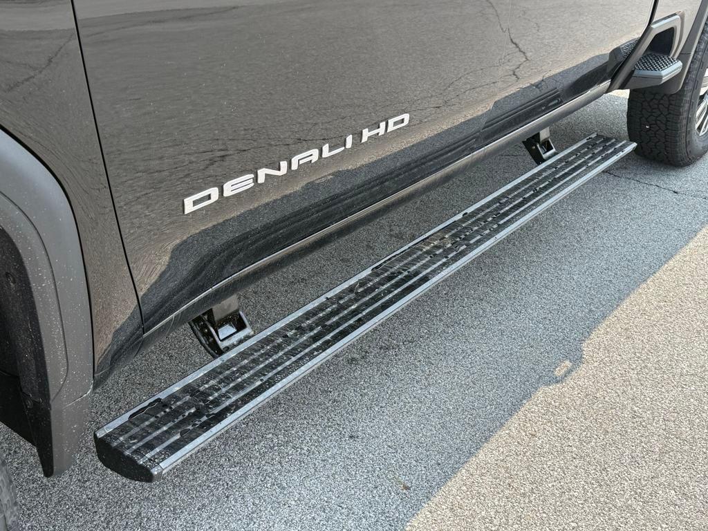 new 2025 GMC Sierra 2500 car, priced at $91,585