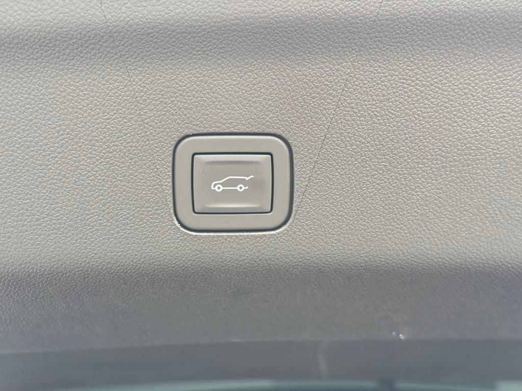 new 2025 GMC Yukon car, priced at $75,110