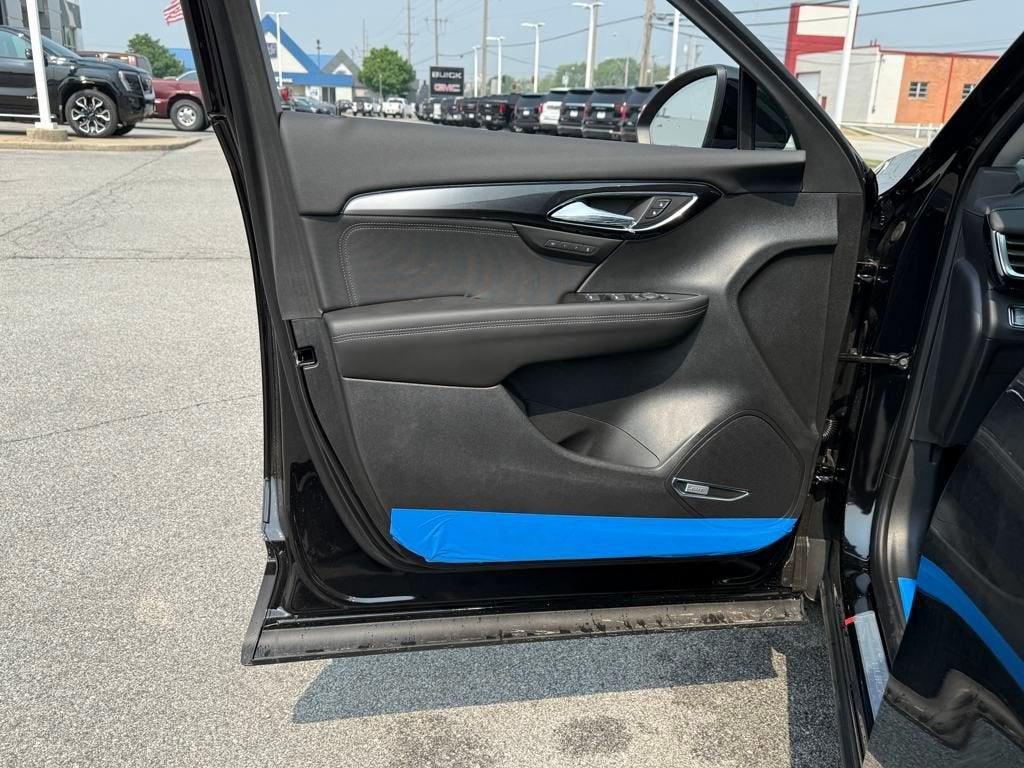 new 2025 Buick Envision car, priced at $35,319