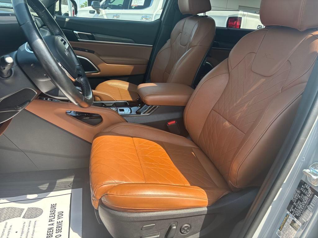 used 2023 Kia Telluride car, priced at $43,975