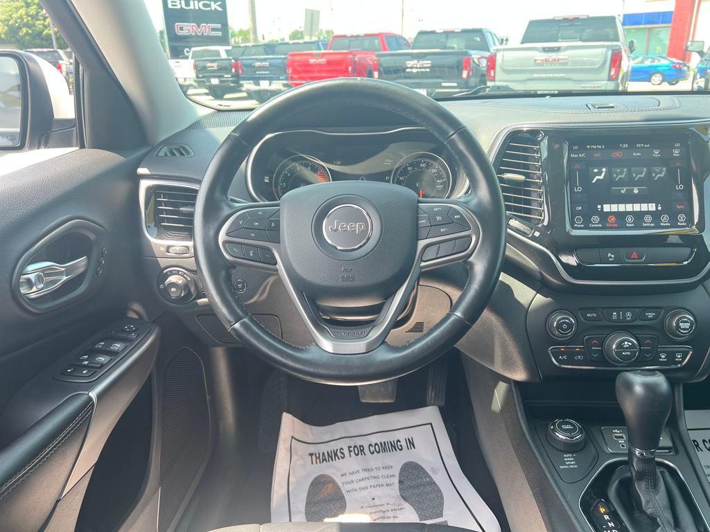 used 2020 Jeep Cherokee car, priced at $19,375