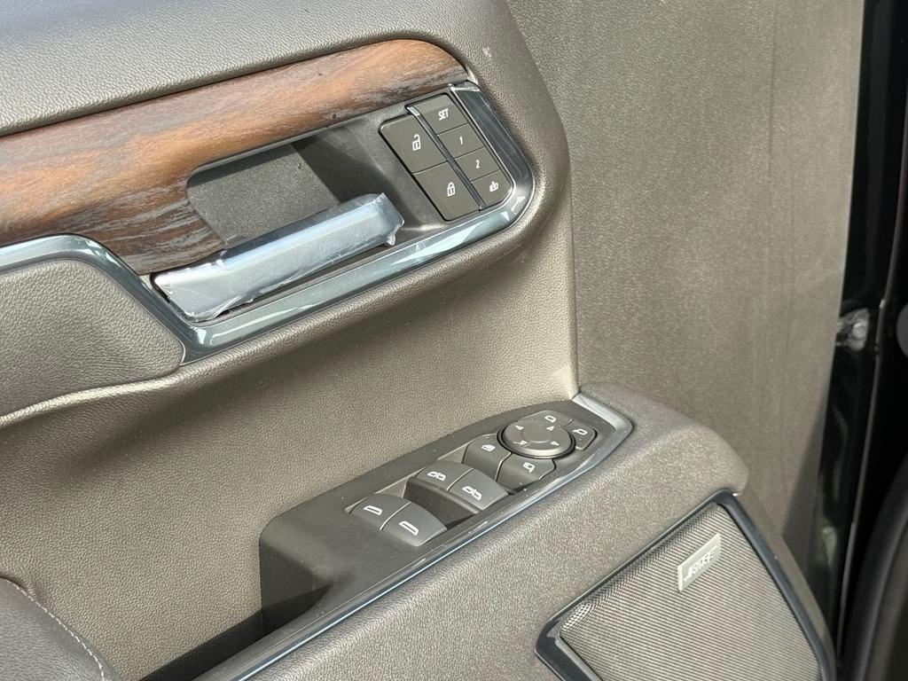 new 2025 GMC Sierra 1500 car, priced at $60,274