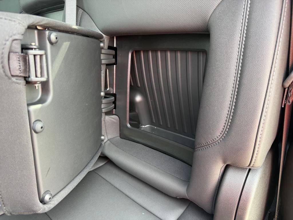 new 2025 GMC Sierra 1500 car, priced at $60,274