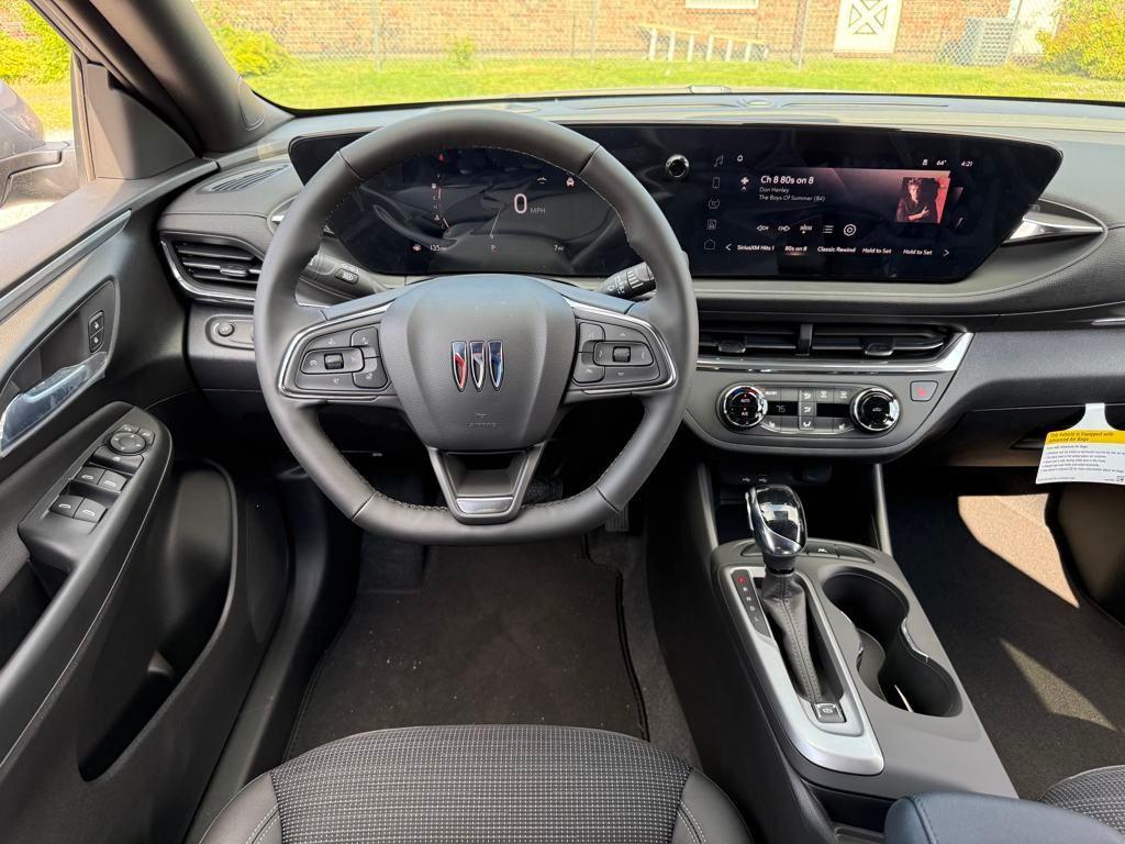 new 2025 Buick Envista car, priced at $25,940
