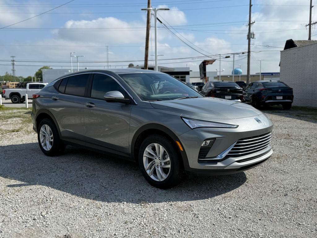 new 2025 Buick Envista car, priced at $25,940