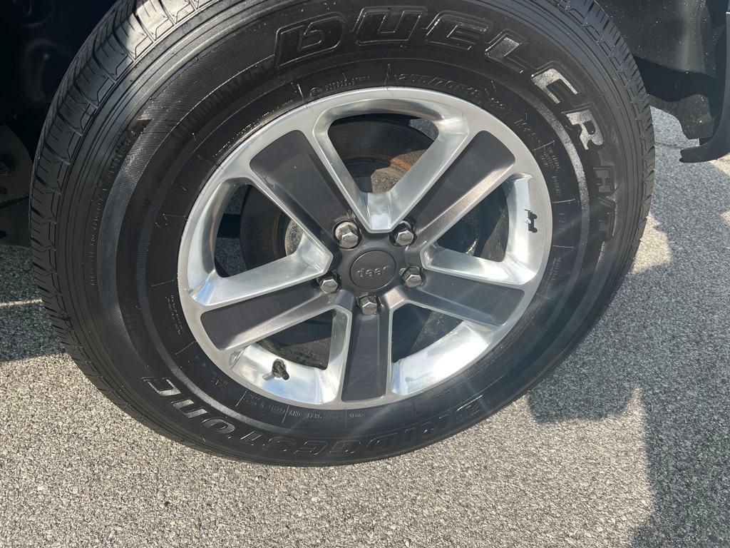 used 2021 Jeep Wrangler Unlimited car, priced at $30,975