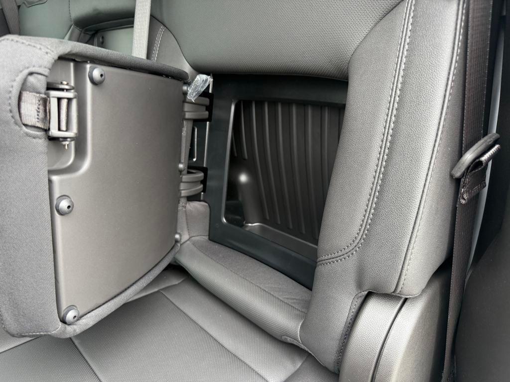 new 2025 GMC Sierra 1500 car, priced at $58,632