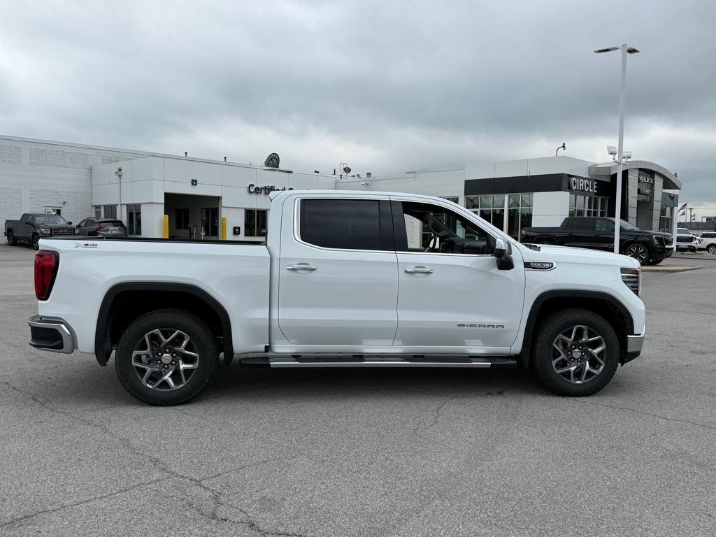 new 2025 GMC Sierra 1500 car, priced at $58,632