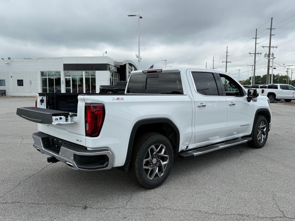new 2025 GMC Sierra 1500 car, priced at $58,632
