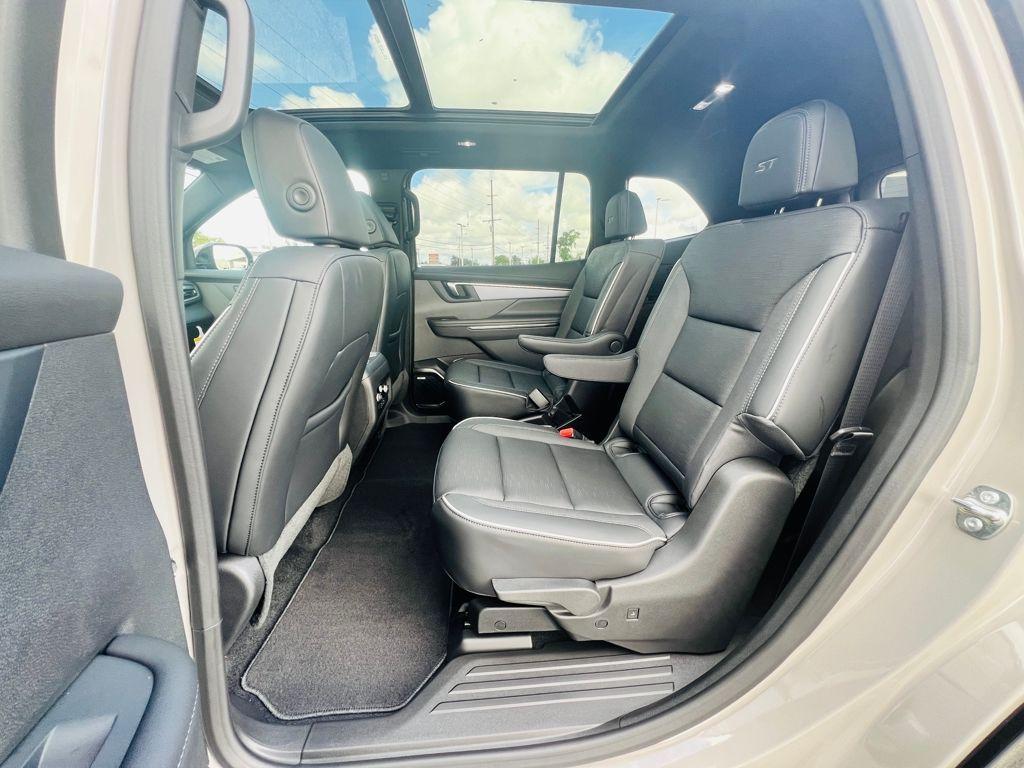 new 2026 Buick Enclave car, priced at $55,204