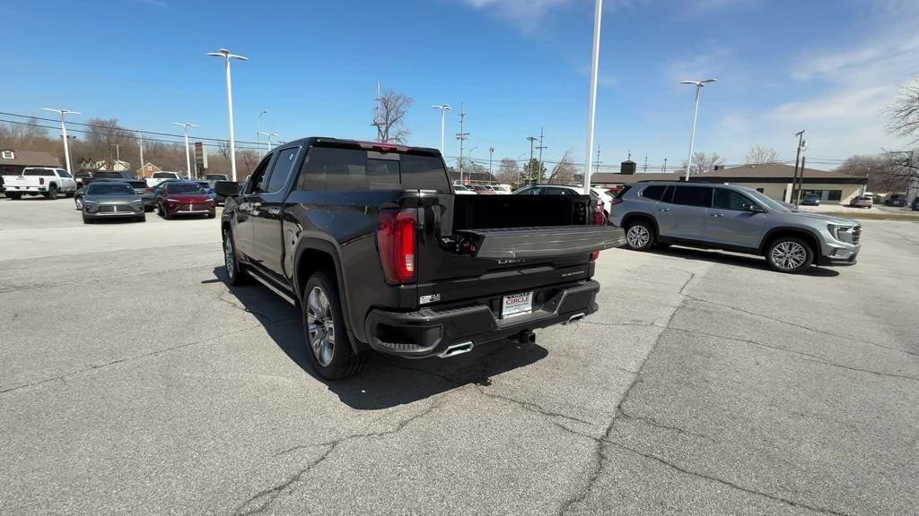 new 2025 GMC Sierra 1500 car, priced at $69,600