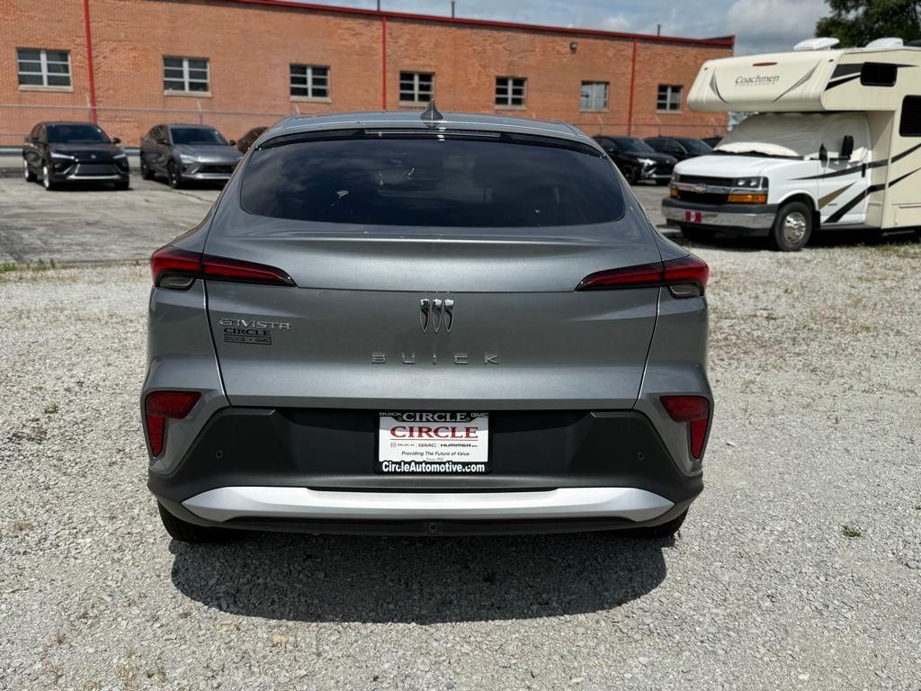 new 2025 Buick Envista car, priced at $26,900