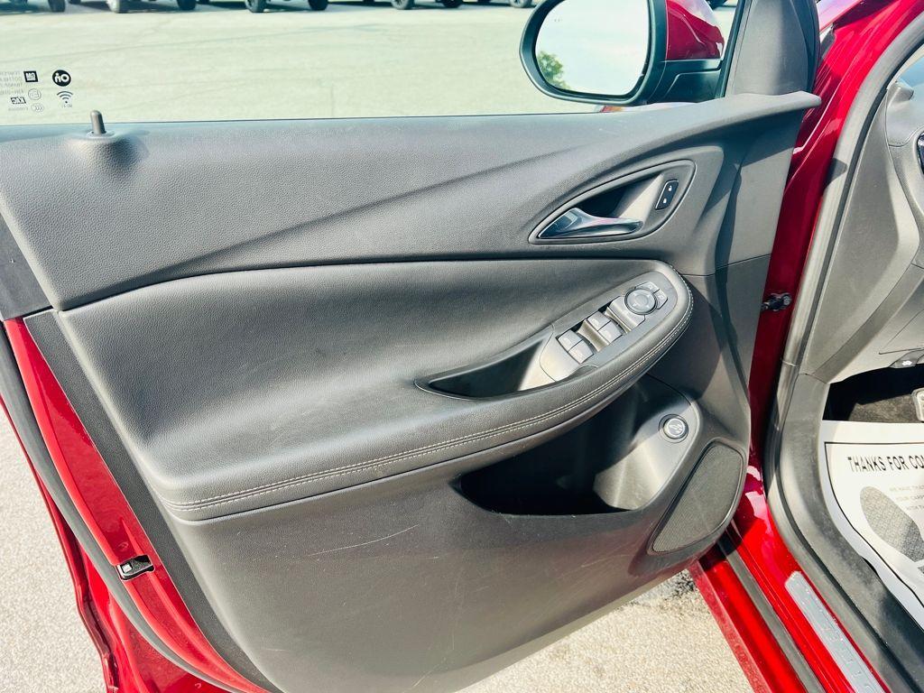 used 2023 Buick Encore GX car, priced at $22,875