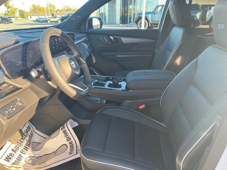 new 2025 Buick Enclave car, priced at $51,896