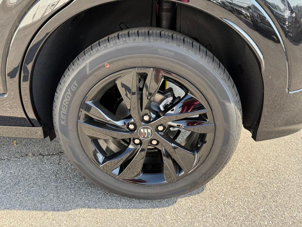new 2025 Buick Encore GX car, priced at $26,617