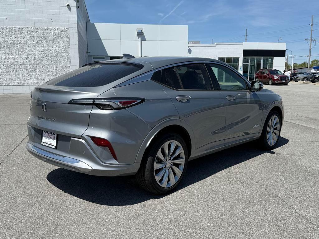 new 2025 Buick Envista car, priced at $29,616