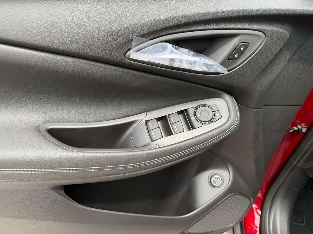 new 2025 Buick Encore GX car, priced at $25,959