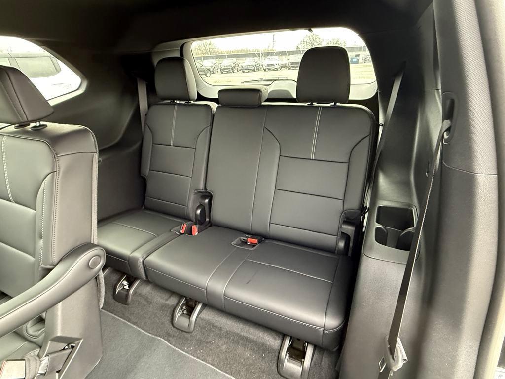 new 2025 GMC Acadia car, priced at $45,220