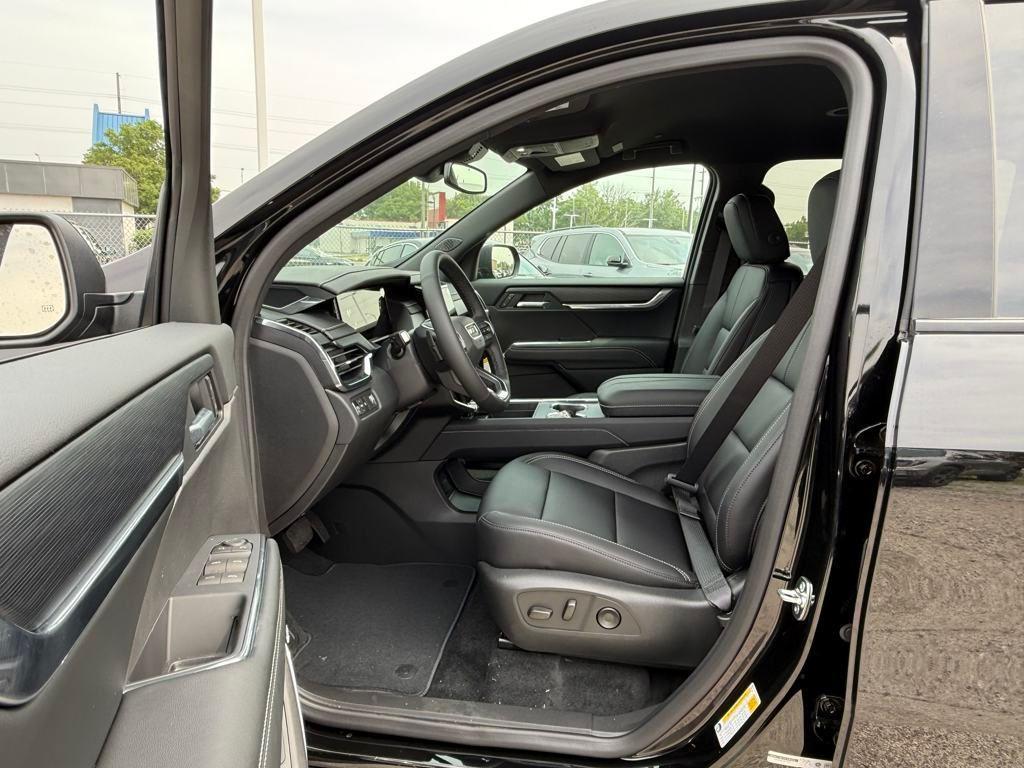 new 2025 GMC Acadia car, priced at $47,429