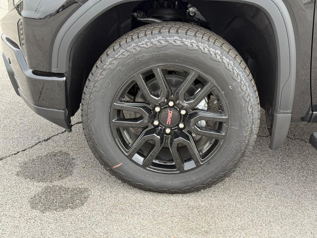new 2025 GMC Sierra 1500 car, priced at $58,794