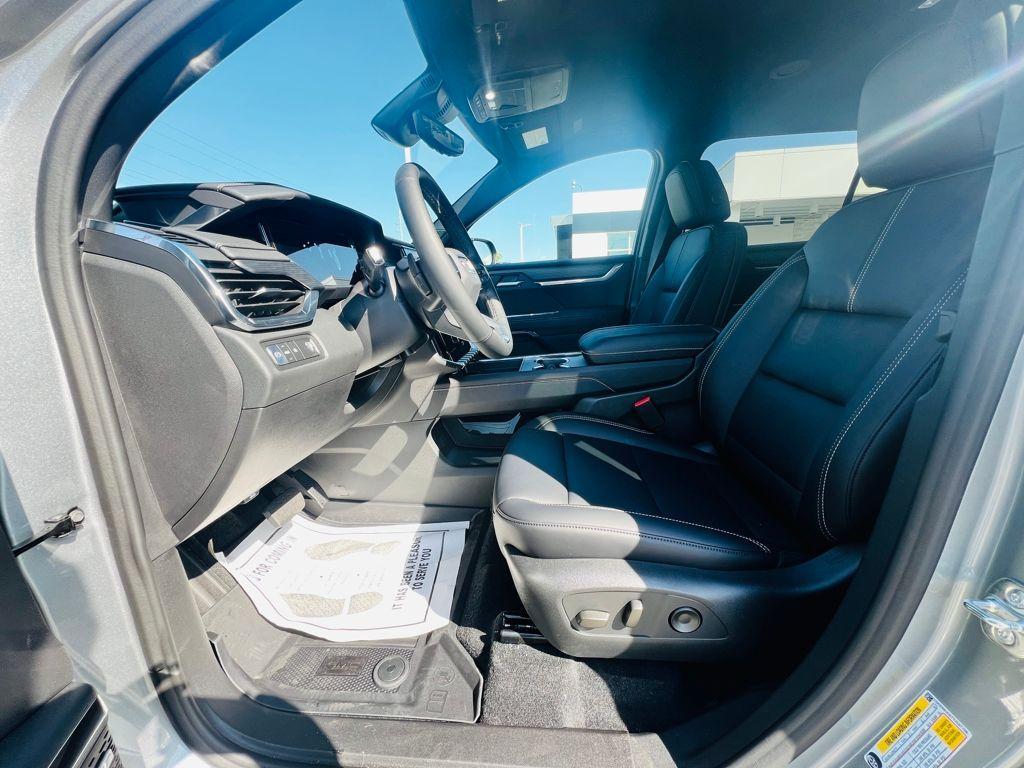 new 2026 GMC Acadia car, priced at $49,975