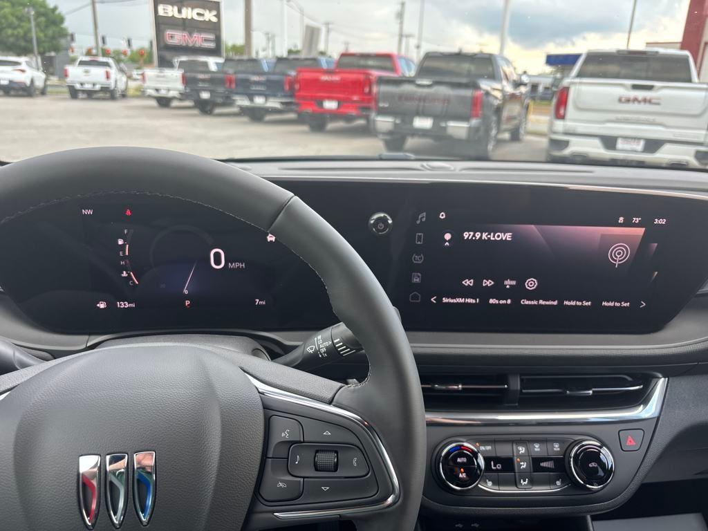 new 2025 Buick Envista car, priced at $25,371