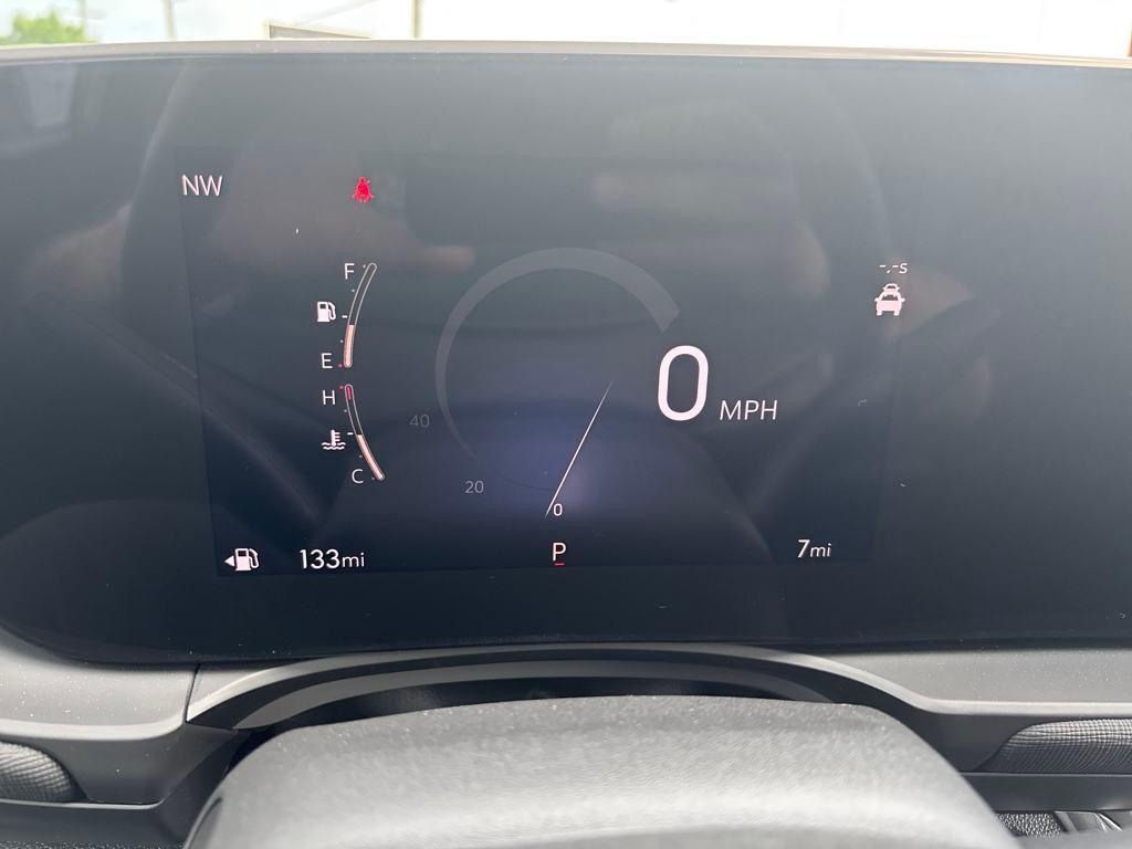 new 2025 Buick Envista car, priced at $25,371