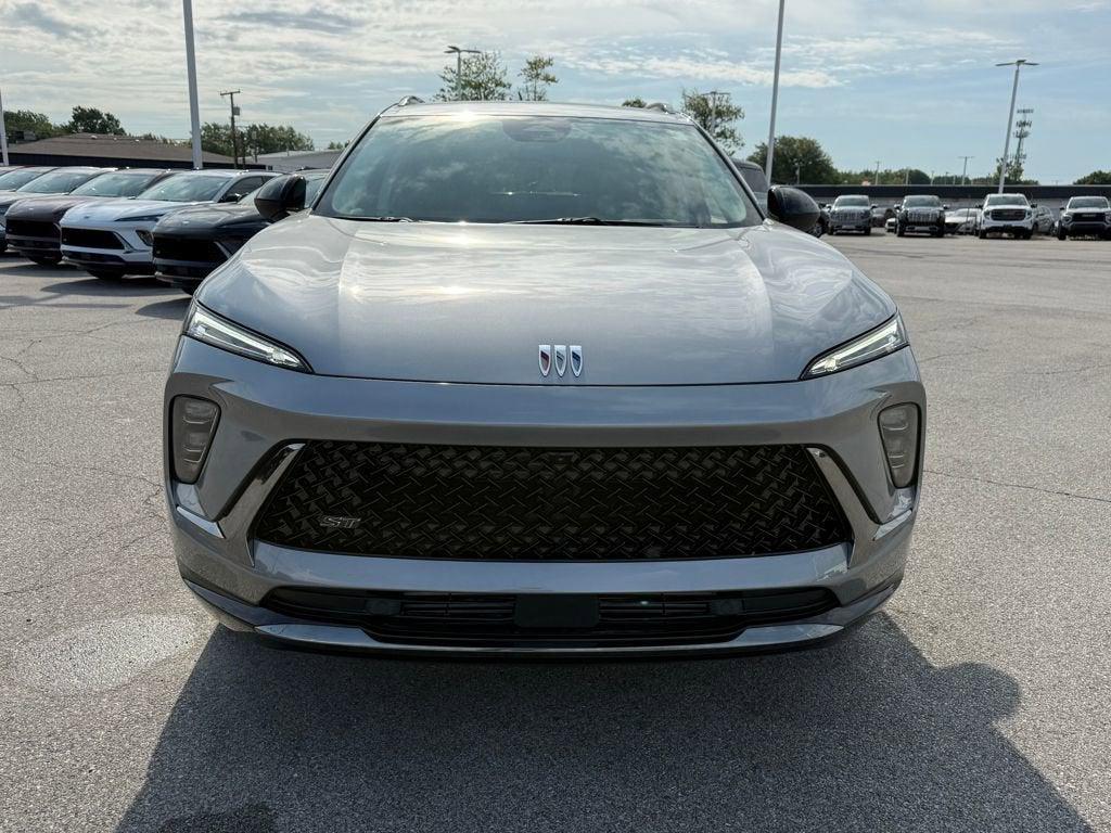 new 2025 Buick Envision car, priced at $39,459