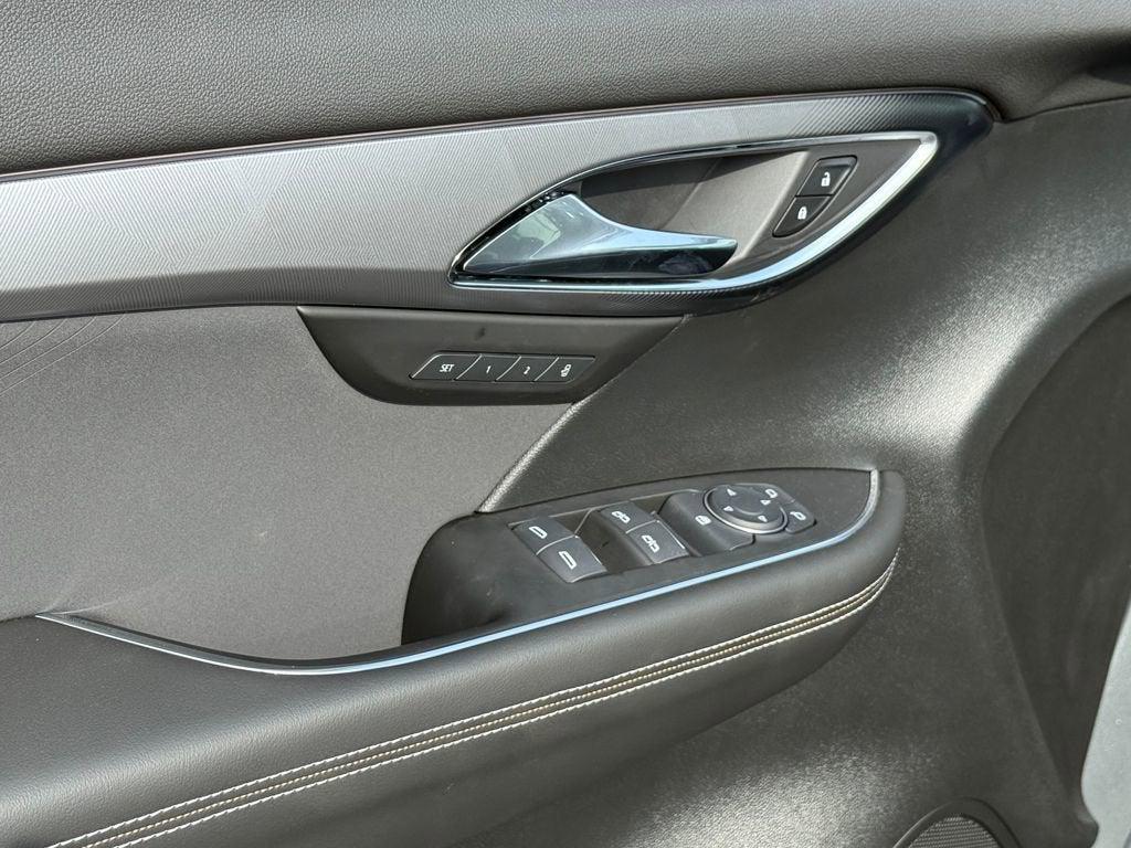 new 2025 Buick Envision car, priced at $39,459