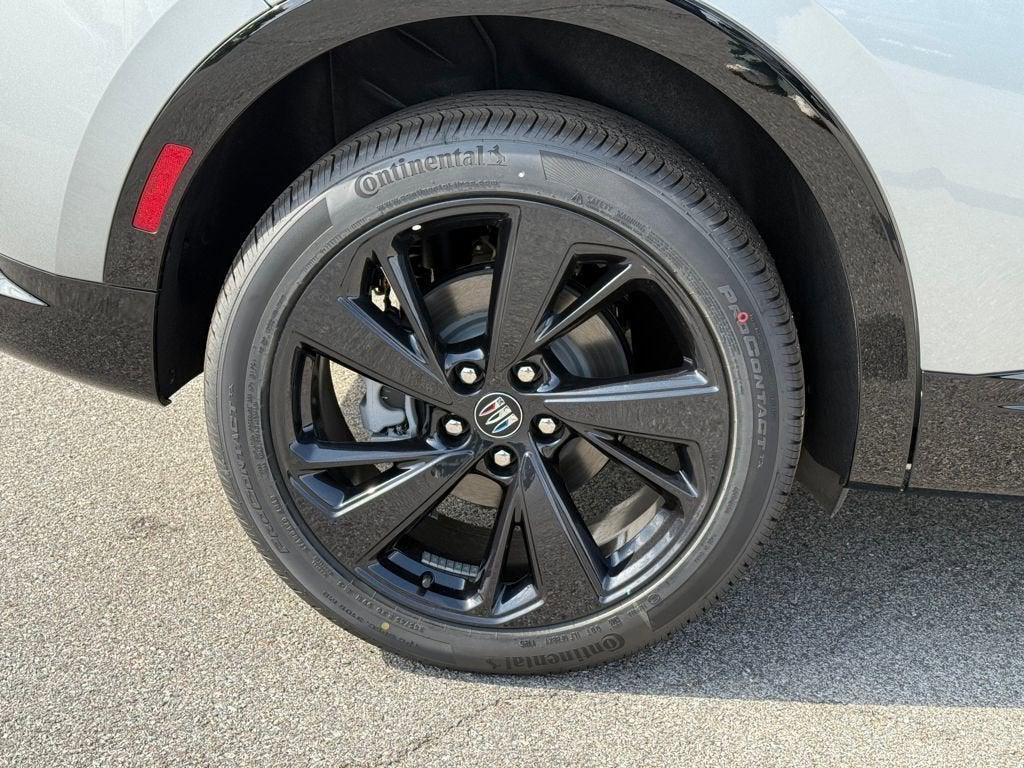 new 2025 Buick Envision car, priced at $39,459