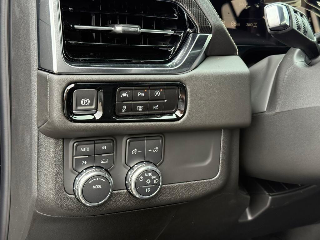 new 2025 GMC Yukon car, priced at $73,610