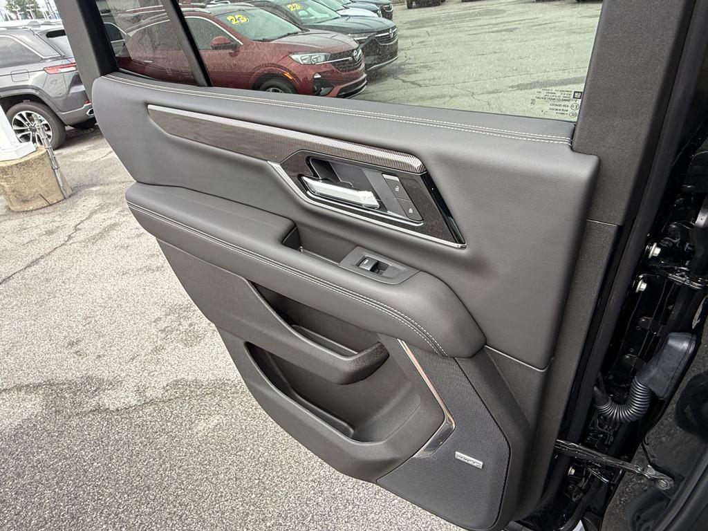 new 2025 GMC Yukon car, priced at $73,610