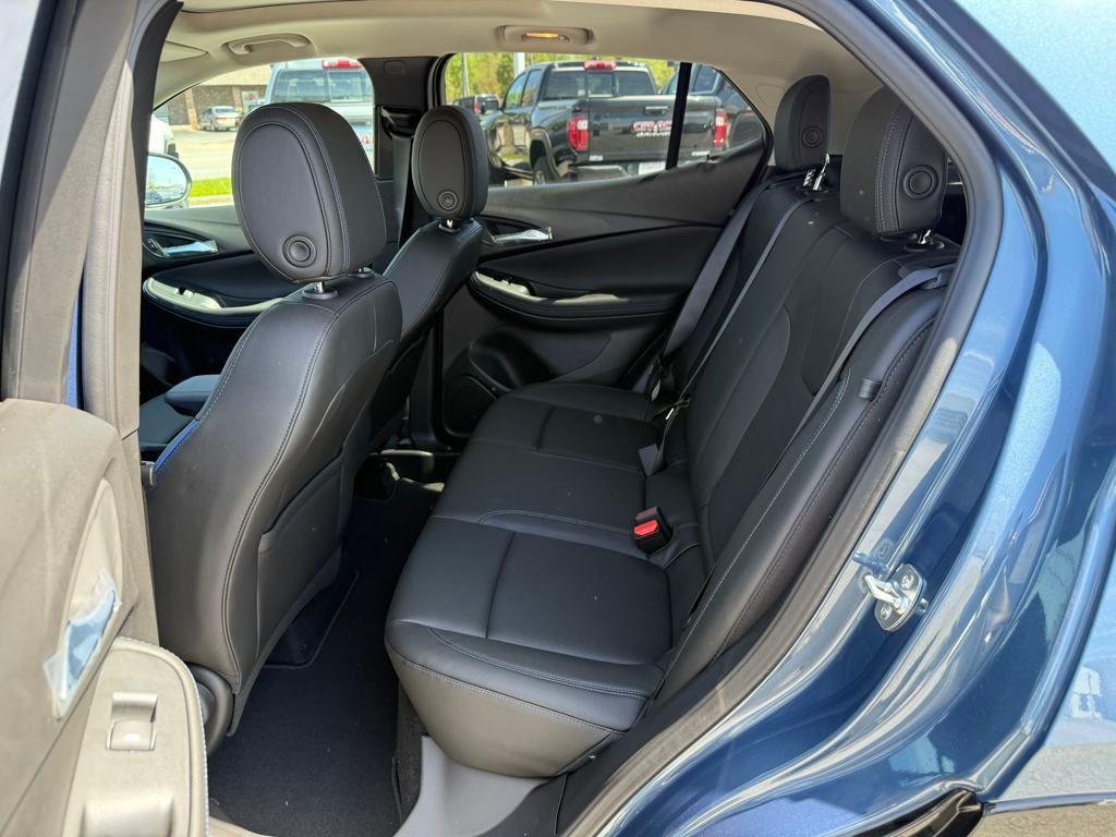 new 2025 Buick Encore GX car, priced at $29,551