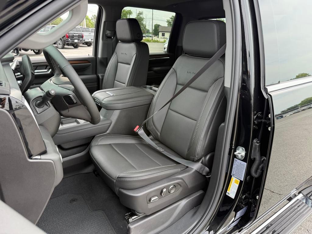 new 2025 GMC Sierra 2500 car, priced at $82,541