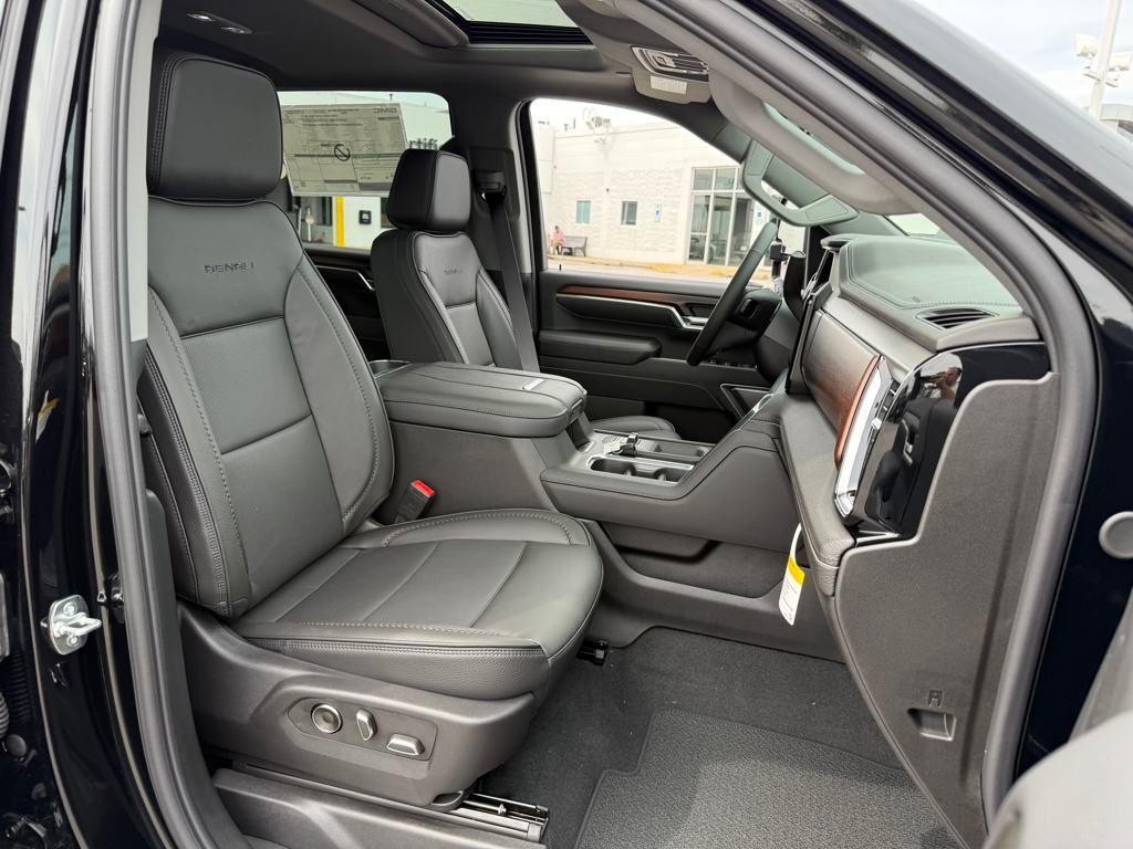 new 2025 GMC Sierra 2500 car, priced at $82,541
