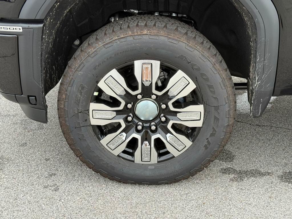 new 2025 GMC Sierra 2500 car, priced at $82,541