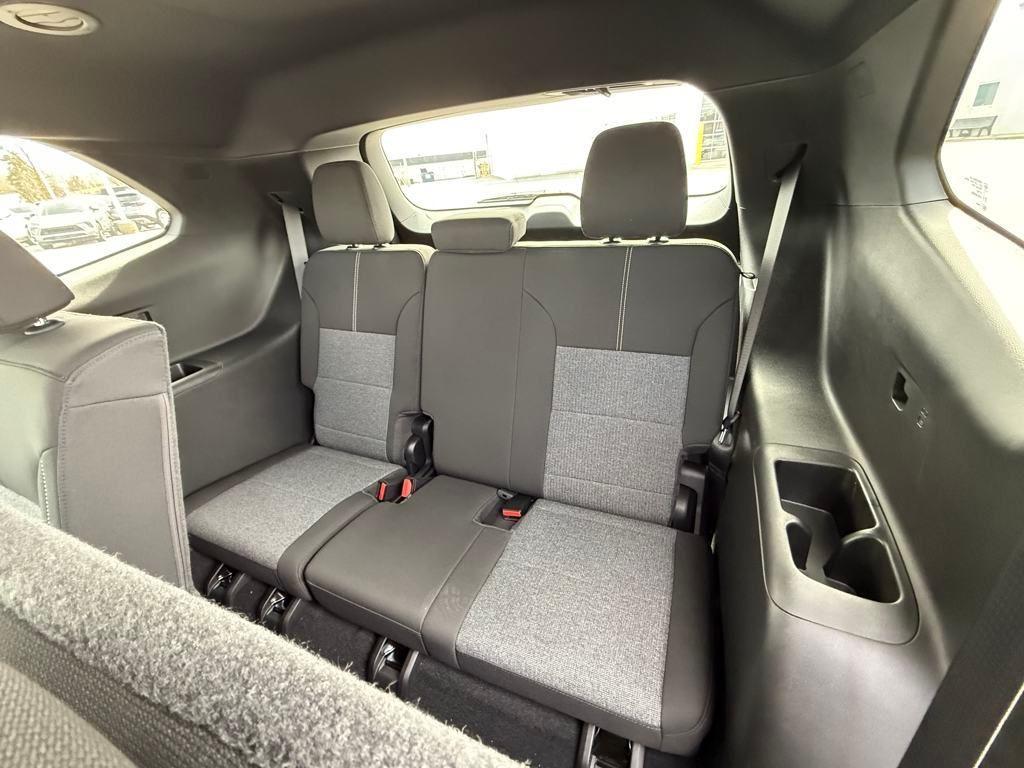 new 2025 GMC Acadia car, priced at $44,831