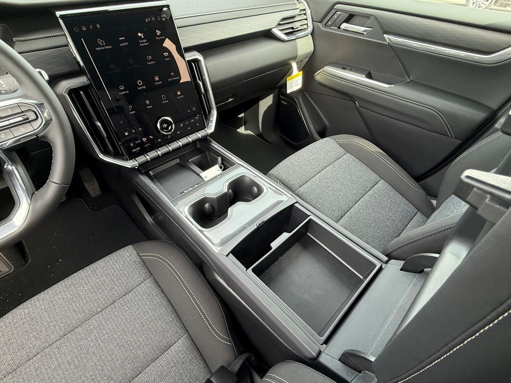 new 2025 GMC Acadia car, priced at $44,831