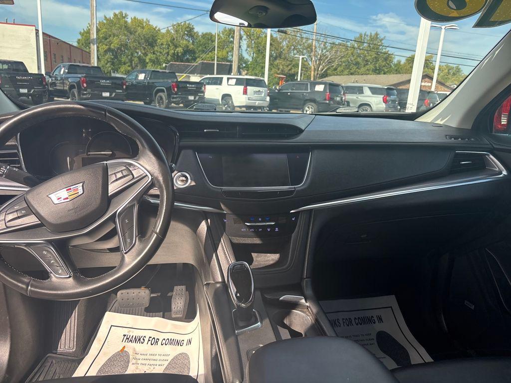 used 2018 Cadillac XT5 car, priced at $17,575
