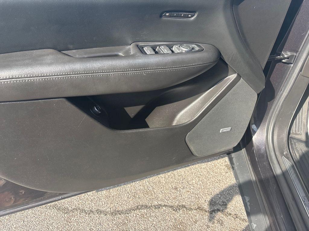 used 2018 Cadillac XT5 car, priced at $17,575