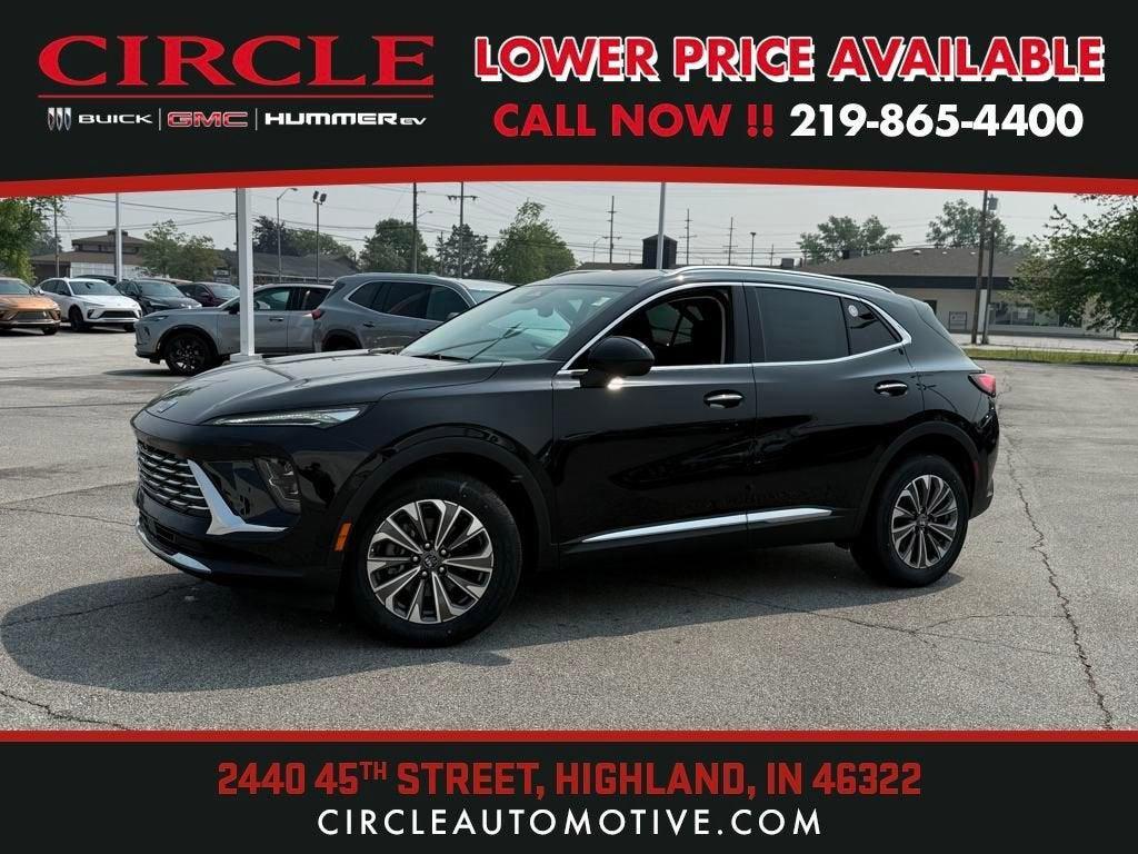 new 2025 Buick Envision car, priced at $34,569