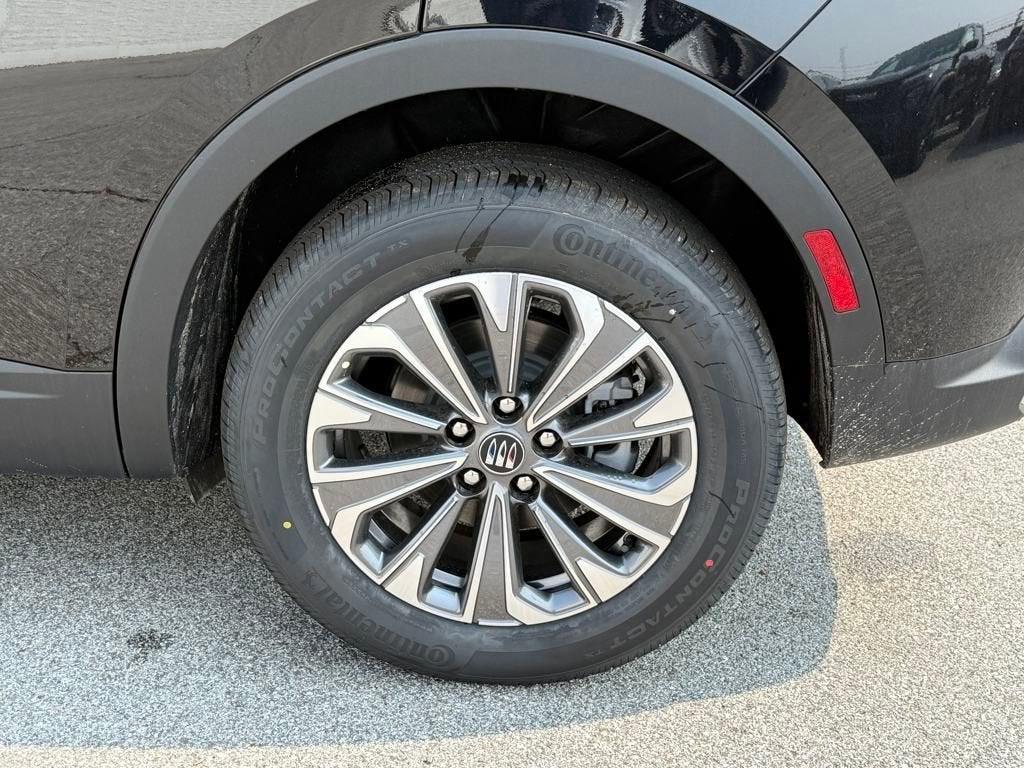 new 2025 Buick Envision car, priced at $34,569