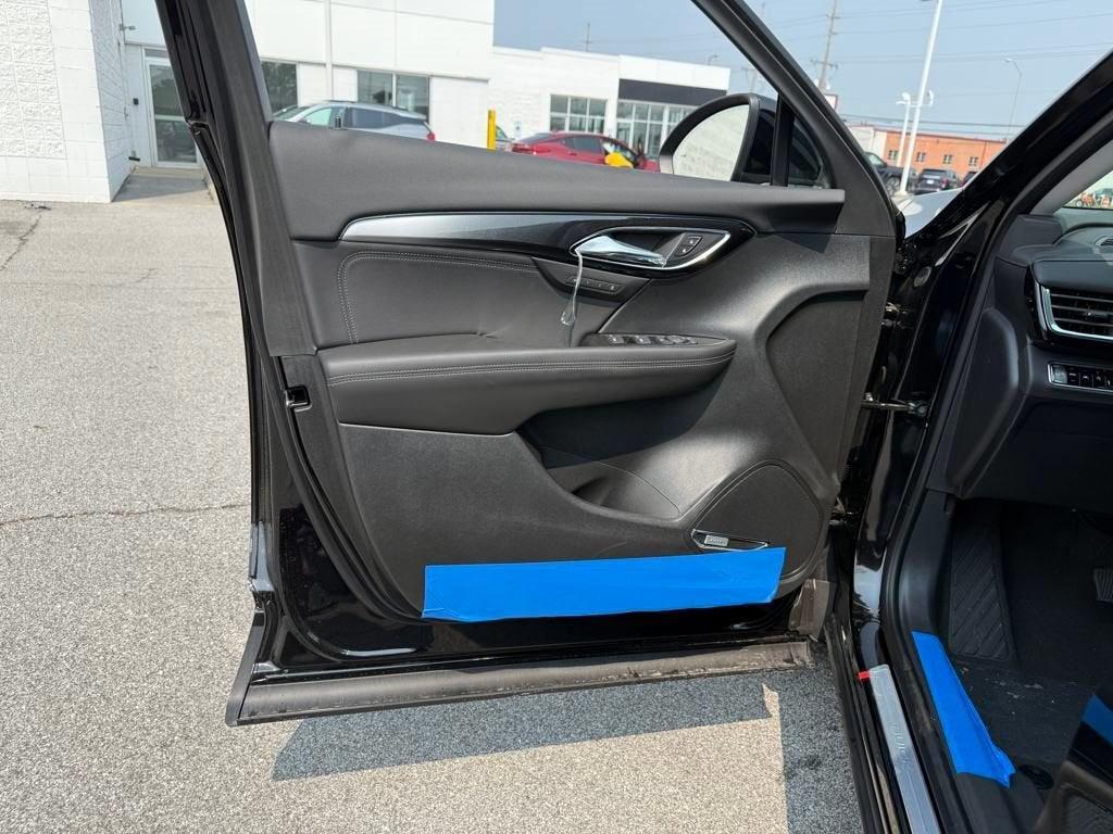 new 2025 Buick Envision car, priced at $34,569