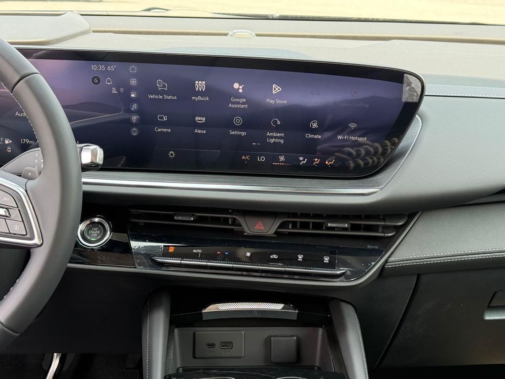 new 2025 Buick Envision car, priced at $38,390