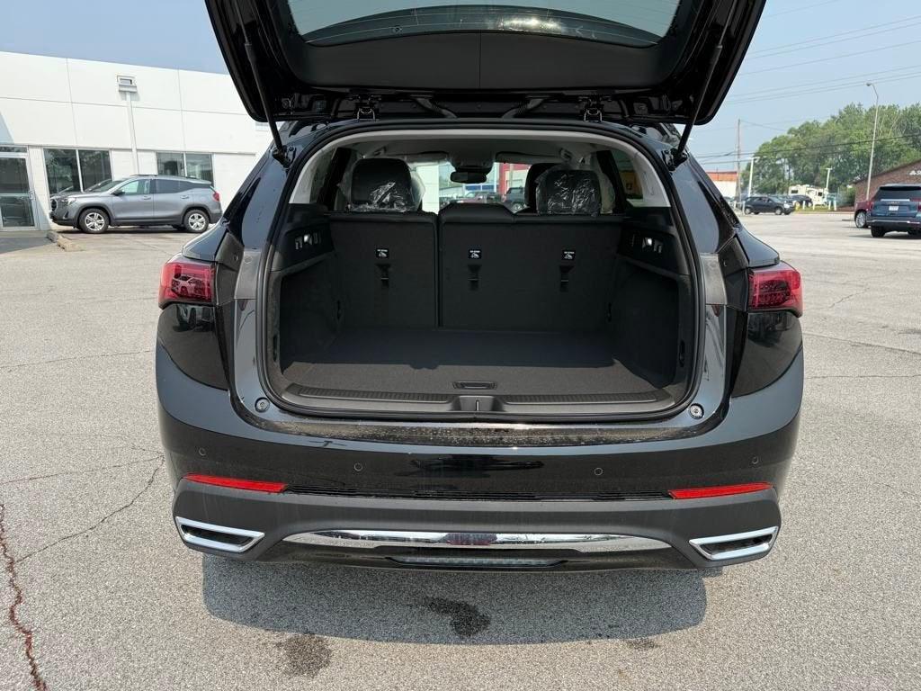 new 2025 Buick Envision car, priced at $34,569