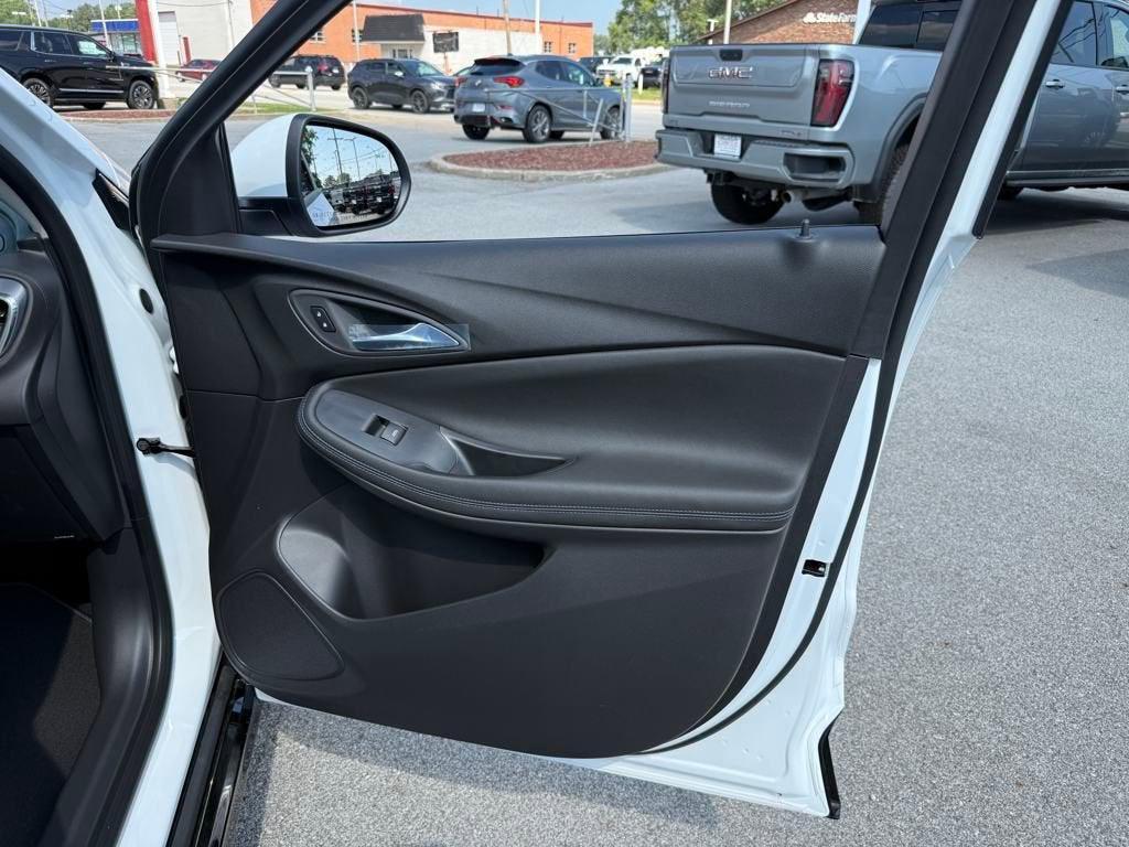 new 2026 Buick Encore GX car, priced at $28,280