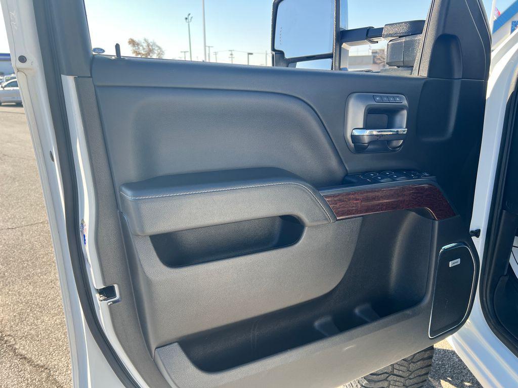 used 2019 GMC Sierra 2500 car, priced at $48,775
