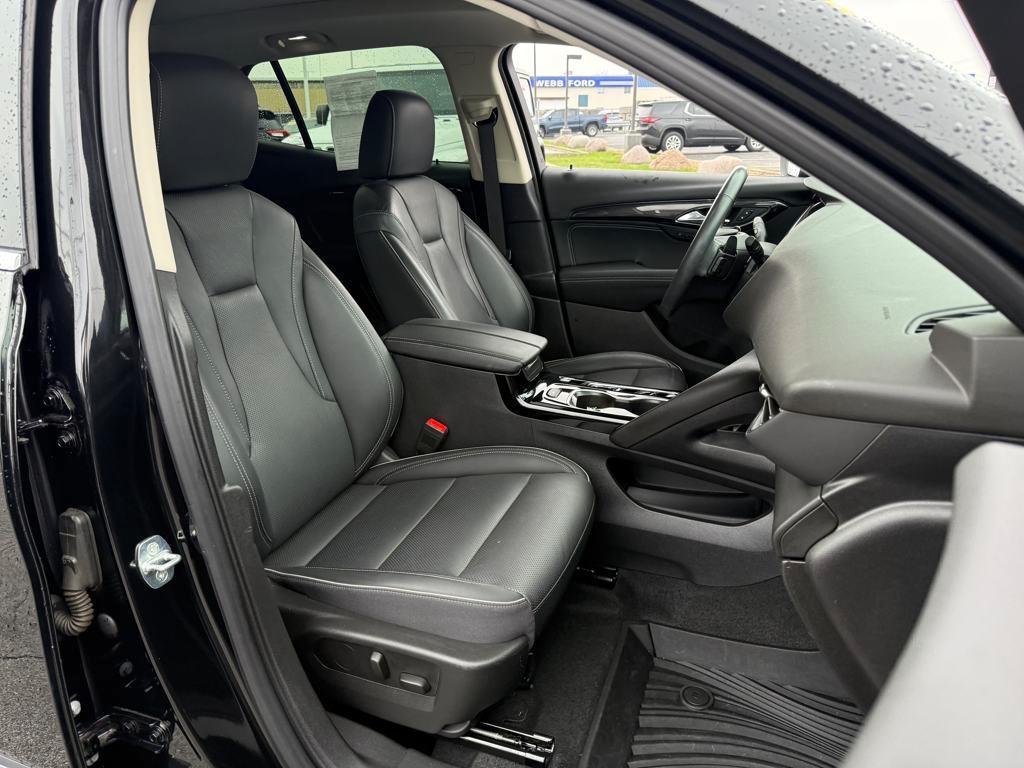 used 2022 Buick Envision car, priced at $25,975