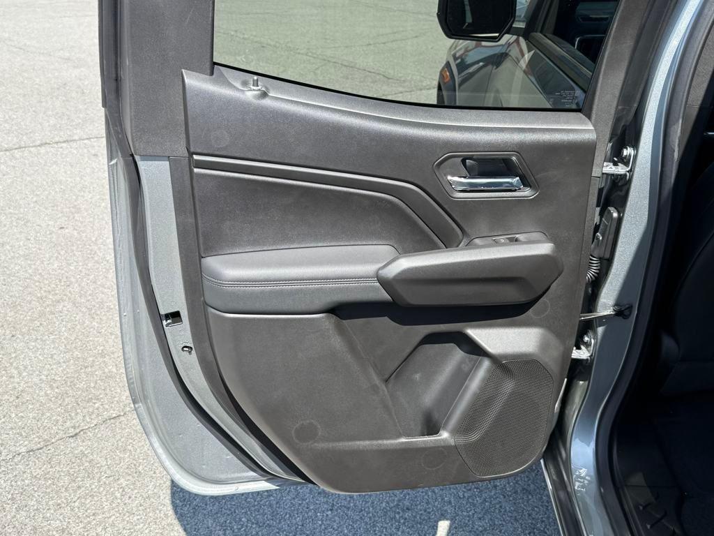 new 2025 GMC Canyon car, priced at $45,657