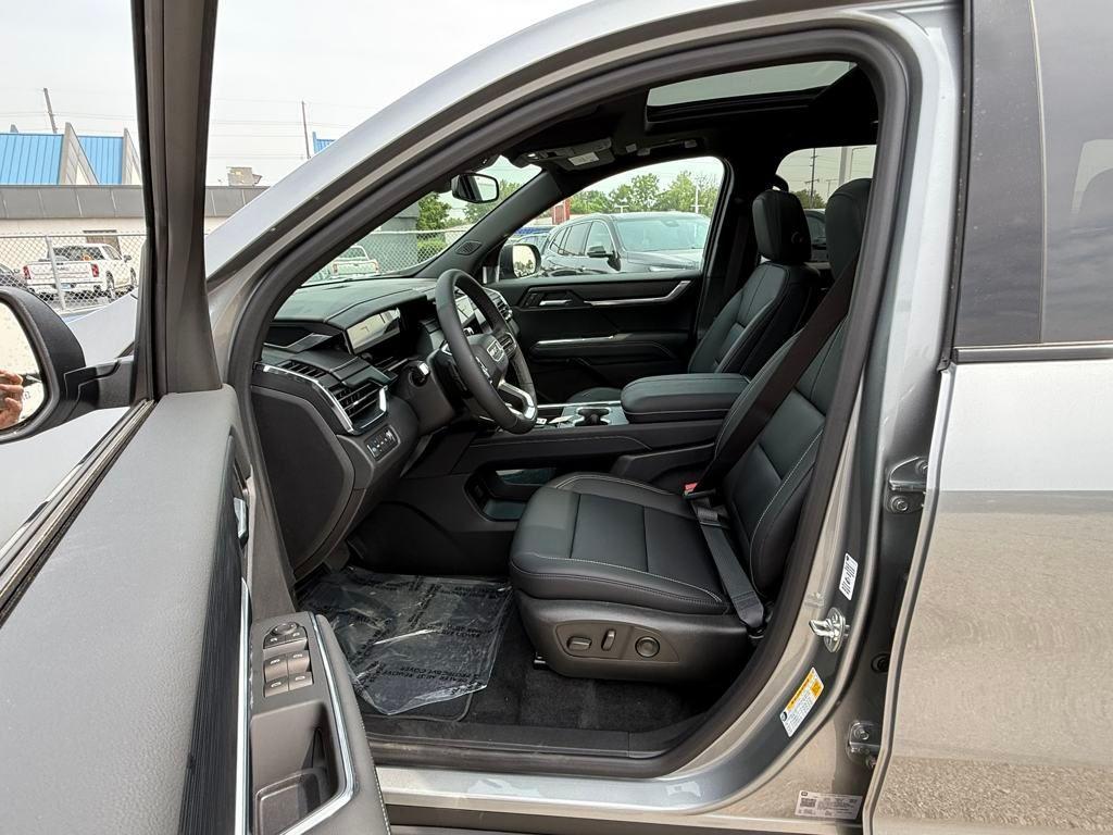 new 2025 GMC Acadia car, priced at $51,847